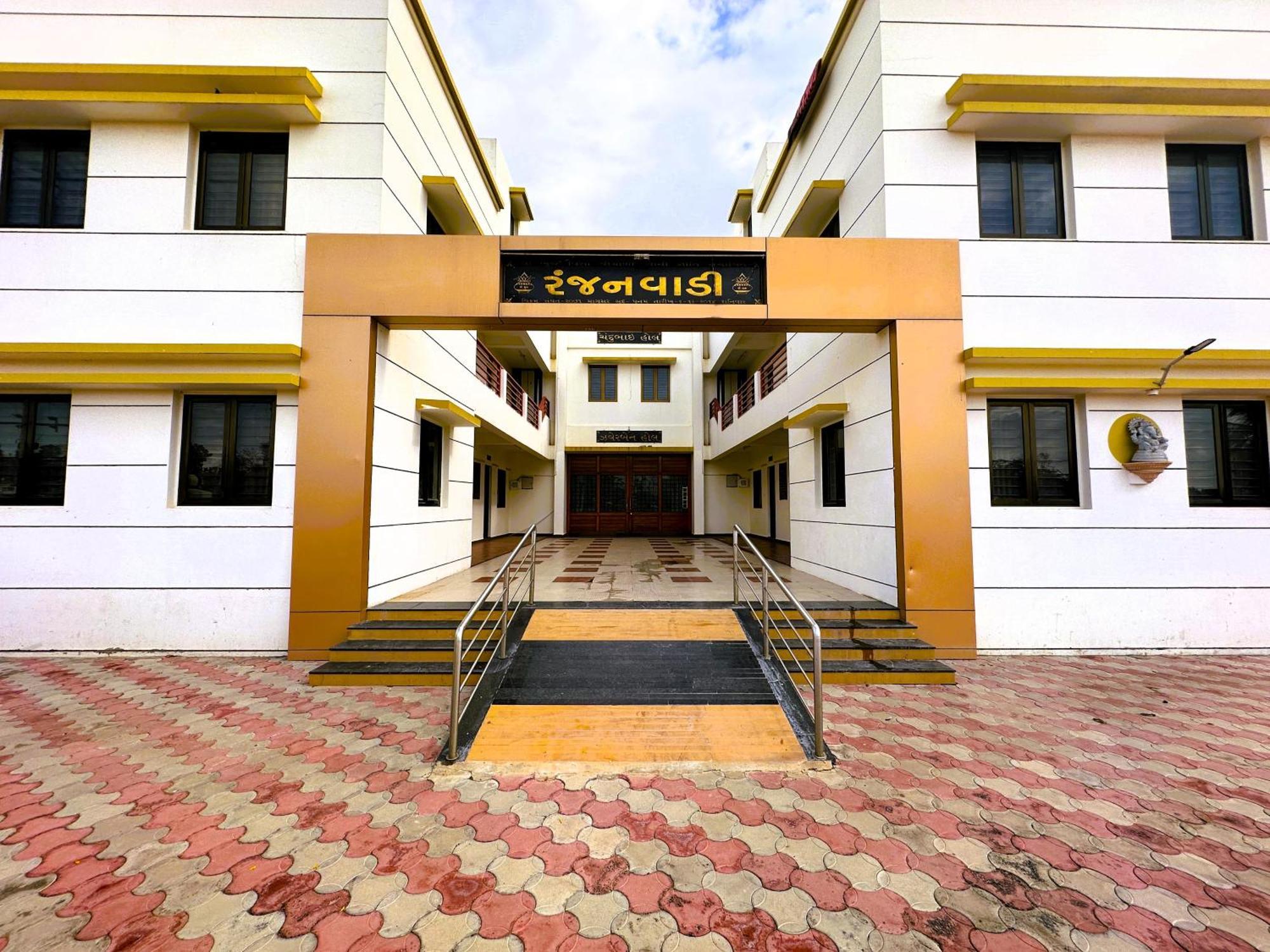 Hotel Ranjan Vadi Bhuj Zewnętrze zdjęcie