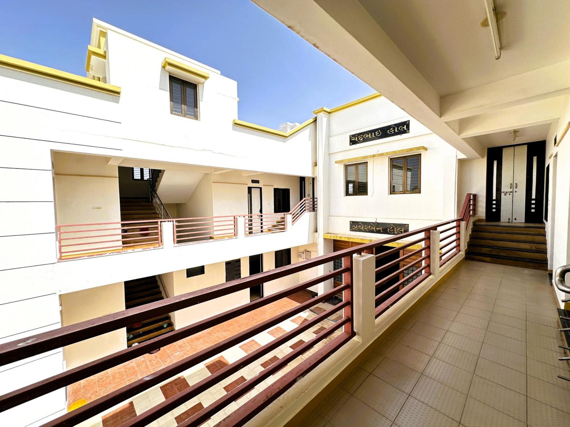 Hotel Ranjan Vadi Bhuj Zewnętrze zdjęcie